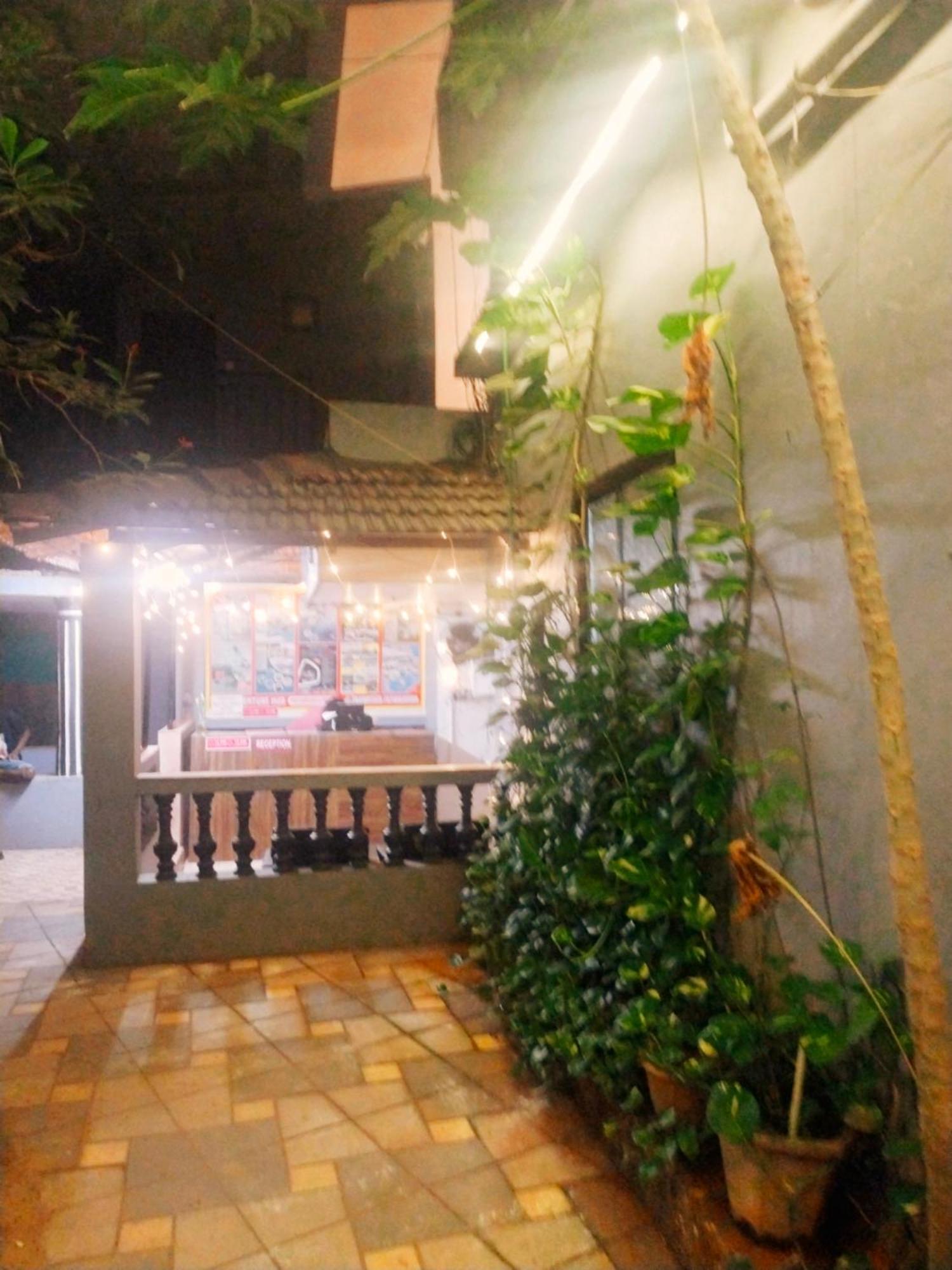 Baga Beach Inn Exterior foto